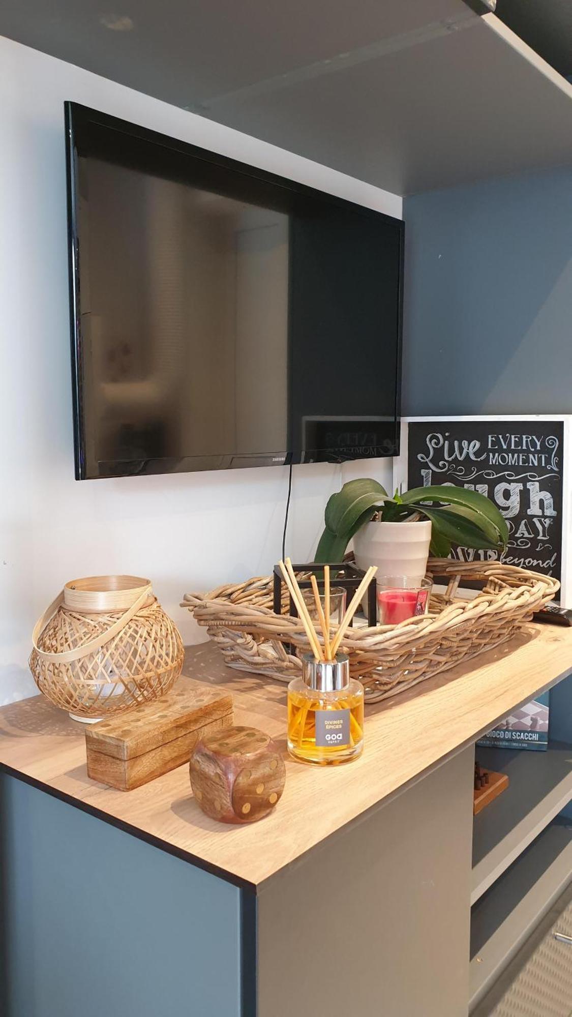 Gary Suite - Studio Cosy, Spa Et Jardin Privatif A 4 Min De Cambrai Awoingt Exterior photo